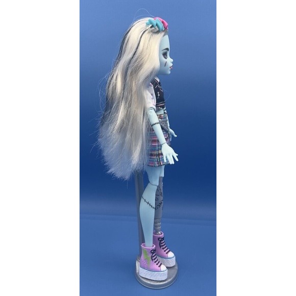 Monster High Dolls G3 Frankie Stein - blue pink shoe white hair dress dolls - Picture 4 of 8